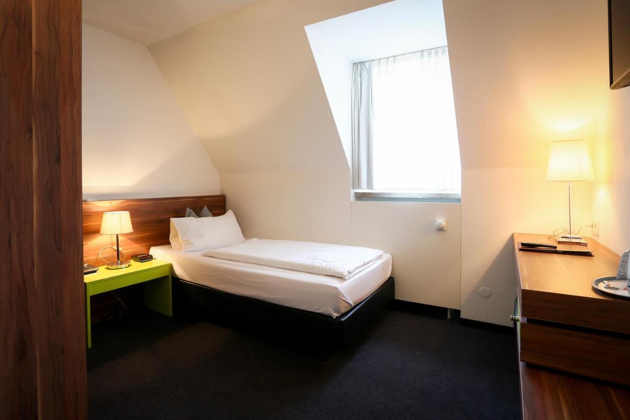 Hotel Schempp Bobingen  Exterior photo